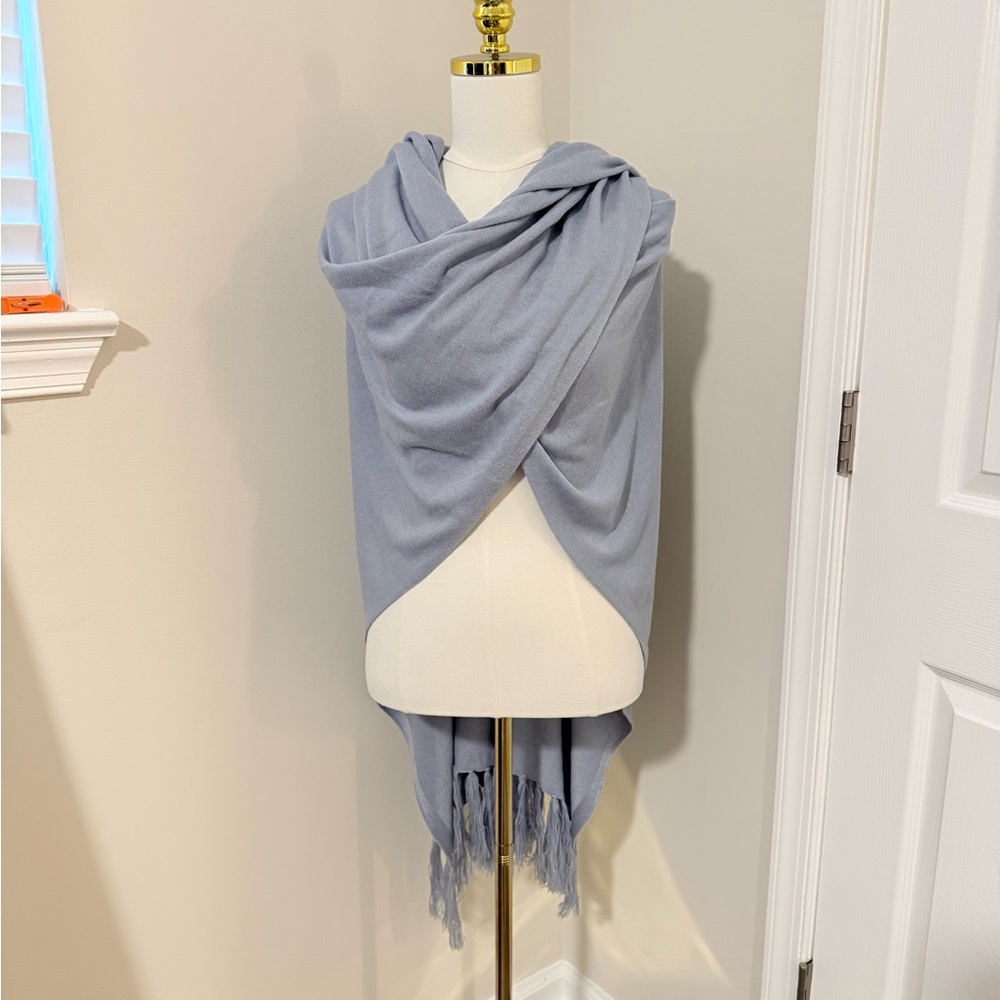 NWOT Merona Soft Pale Blue Knit Shawl - Picture 2 of 9